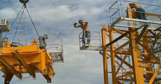 Демонтаж башенного крана в Чебаркуле - услуги по демонтажу от Сварной-Чбр от 1537 руб.